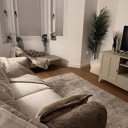 Gorgeous 2 Floor 3 Bed Apartment St Leonards-on-Sea エクステリア 写真