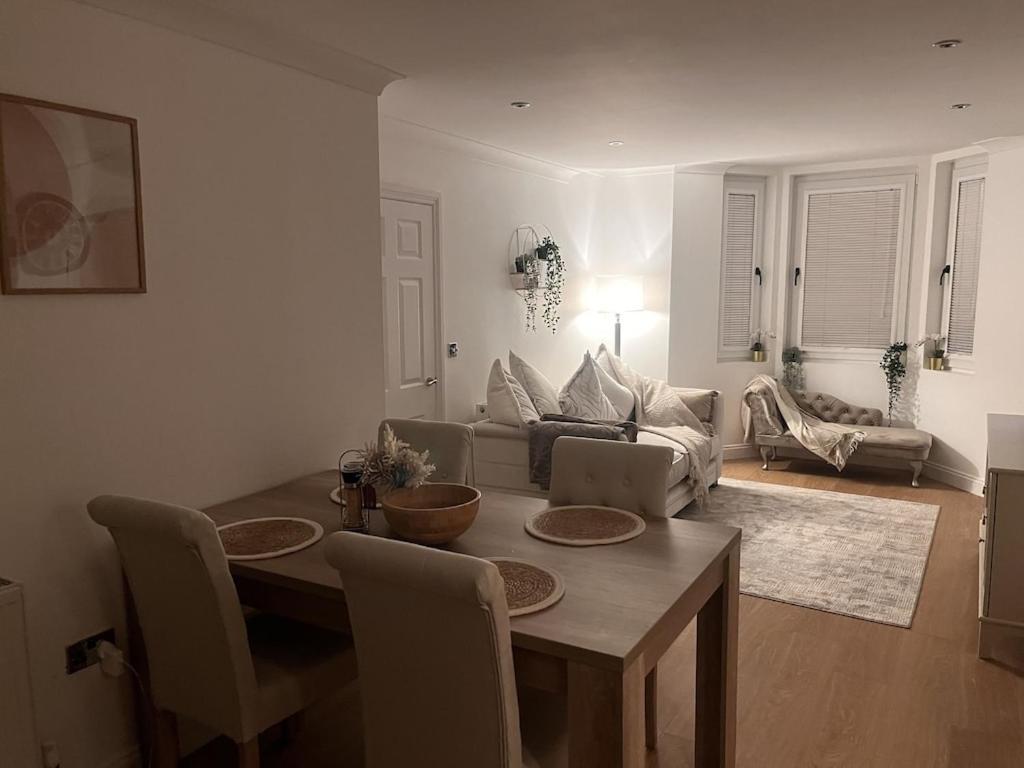 Gorgeous 2 Floor 3 Bed Apartment St Leonards-on-Sea エクステリア 写真